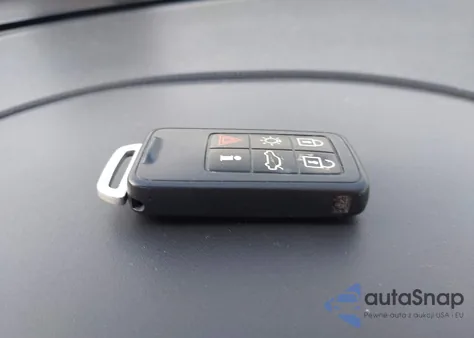 2014 Volvo Xc60 3.2/3.2 Platinum/3.2 Premier/3.2 Premier Plus from USA, damaged, VIN YV4952DZ0E2503033